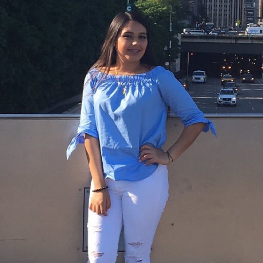 Baby Blue Off Shoulder - Picture 3 of 5